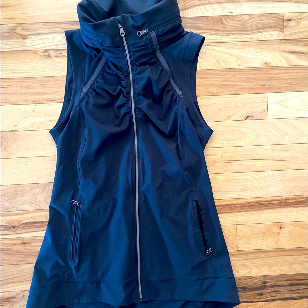 Lululemon vest